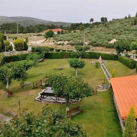 Residencial Santo Estevao Pensión *